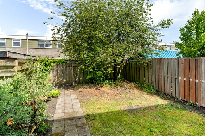 Tussenwoning te koop: Bessemerstraat 9, Oudeschoot