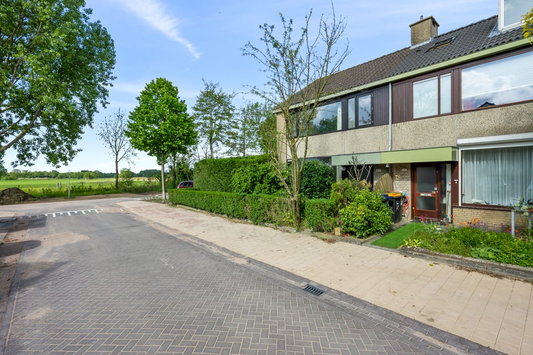 Photo 2 of Couwenhoven 4501