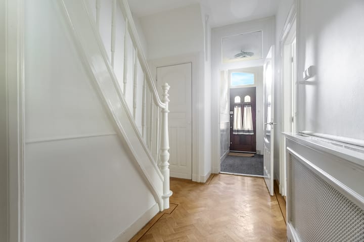 Photo 3 of Johannes Verhulststraat 224-H