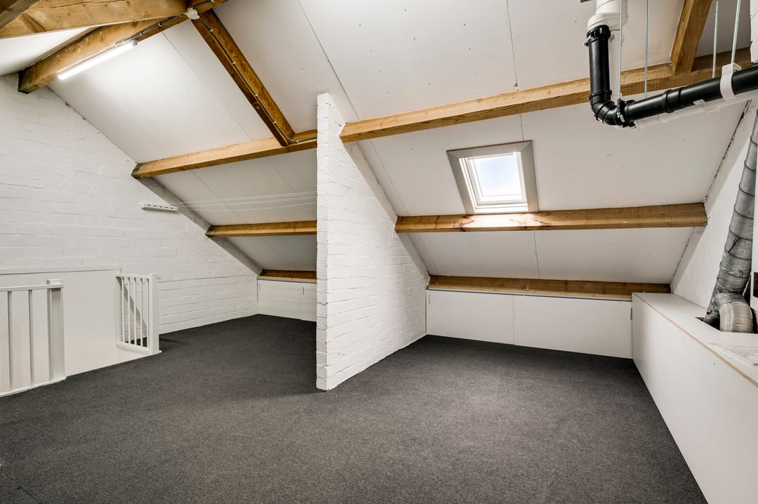 Photo 43 of Emmastraat 10