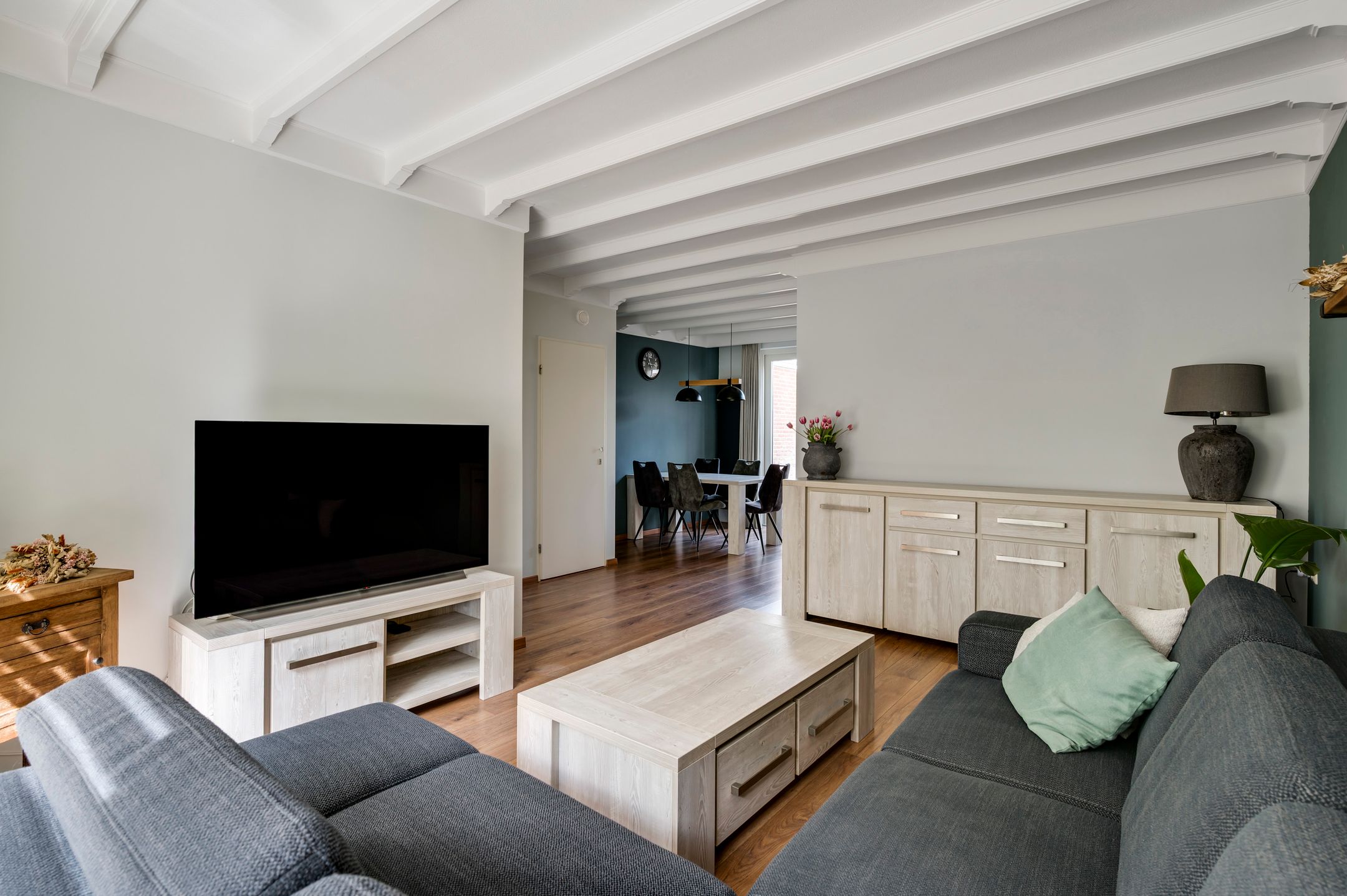 Photo 15 of Emmastraat 10