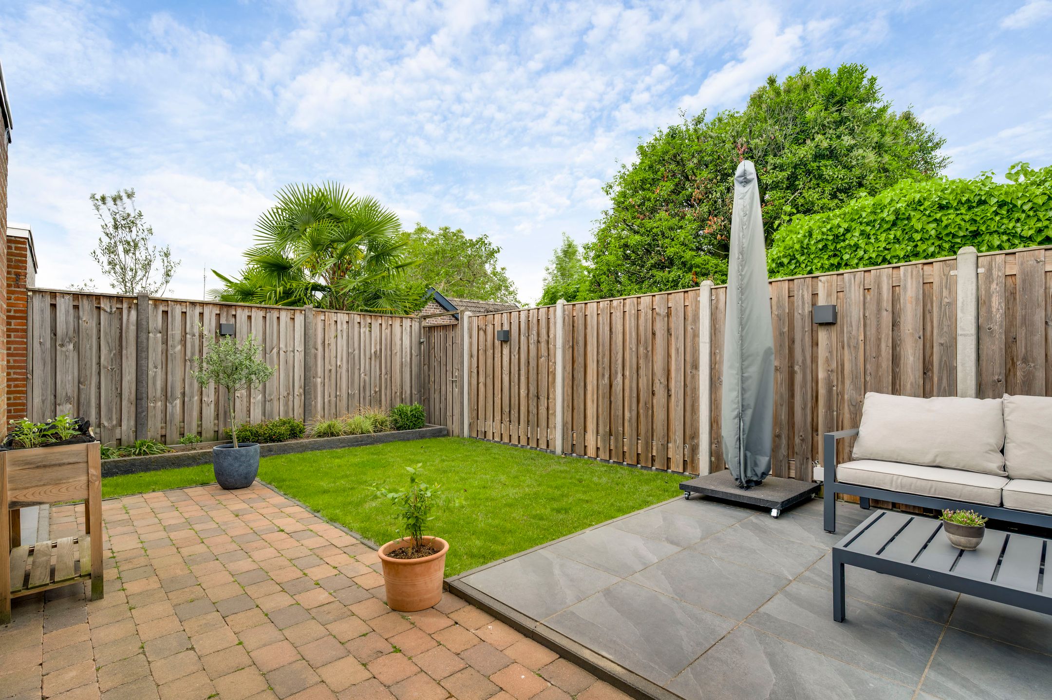 Photo 48 of Emmastraat 10