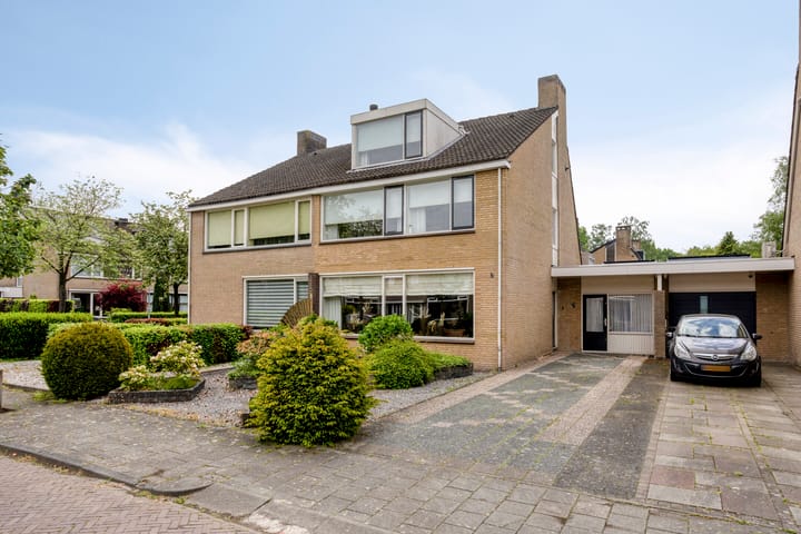 Foto 4 van Meeuwenlaan 11