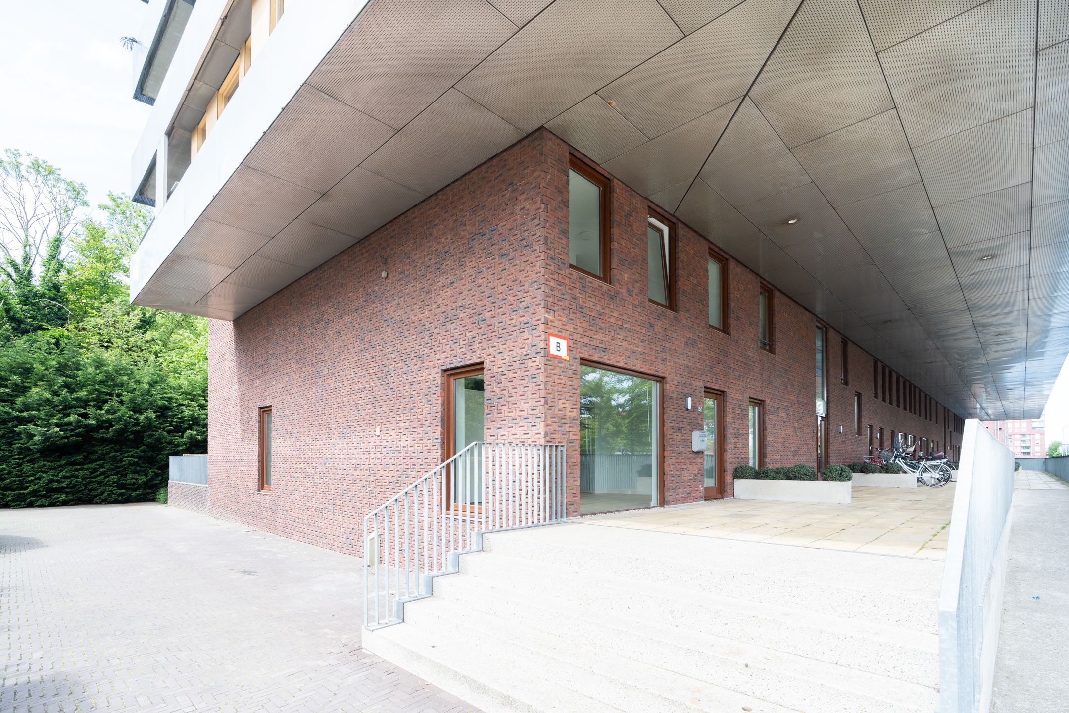 Photo 6 of Burgemeester van Stamplein 57