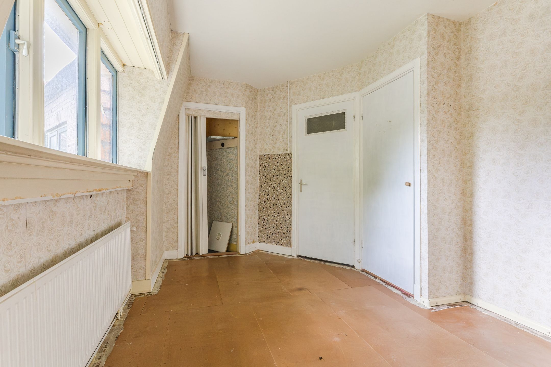 Photo 12 of Willemstraat 34