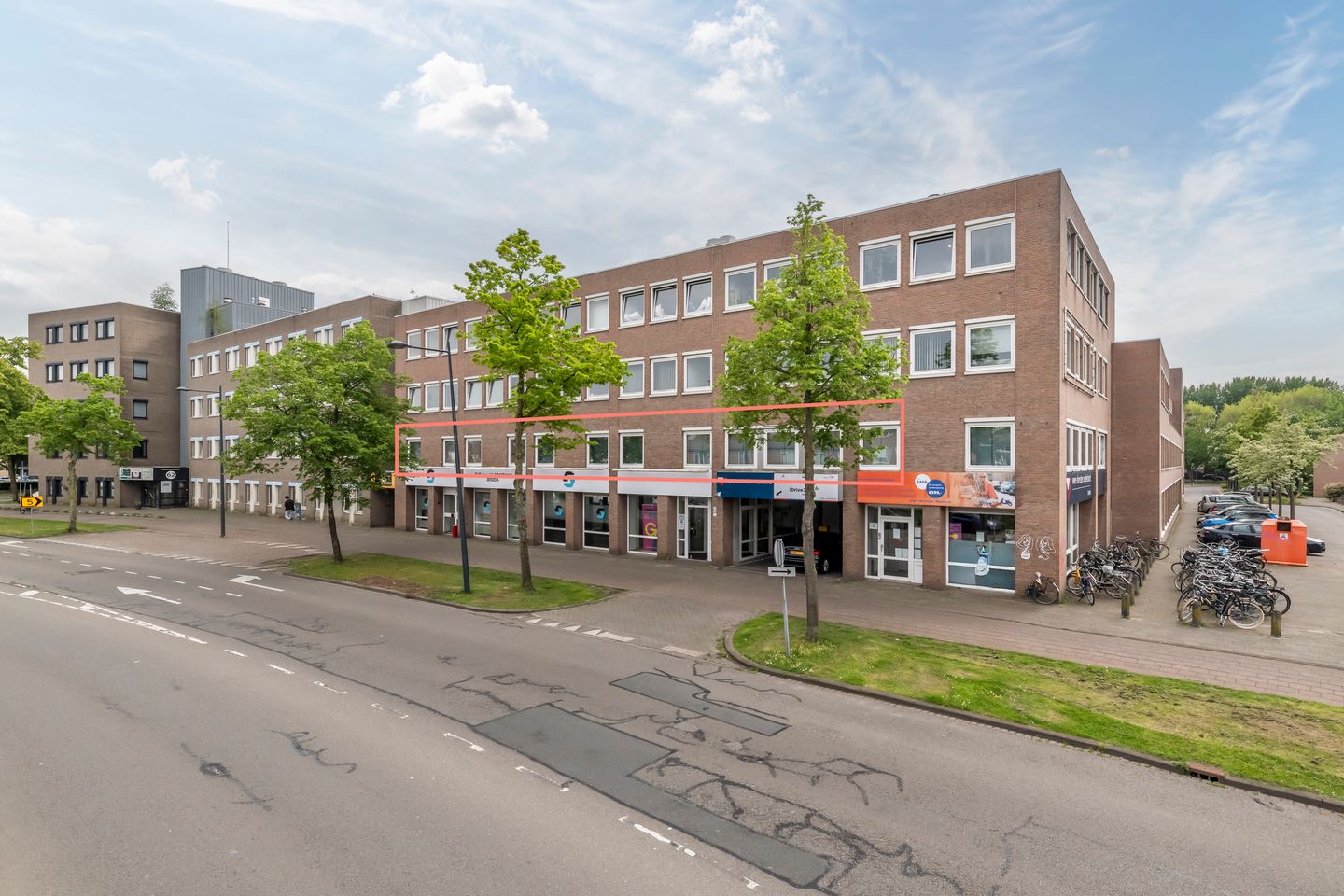 Bekijk foto 1 van Fellenoordstraat 52