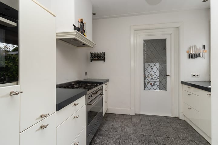 Hoekwoning te koop: Sint Janslaan 3, Bussum