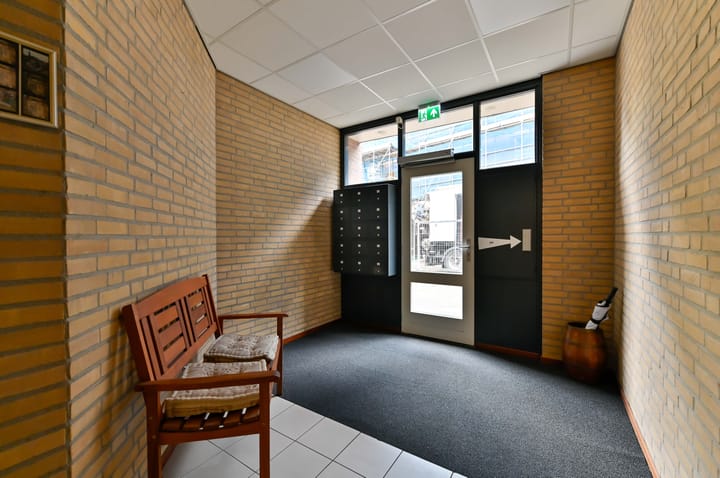 Foto 2 van Lohofstraat 10-B