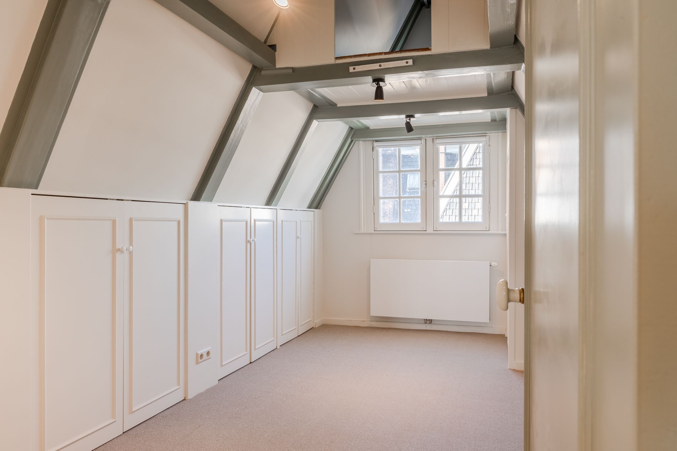 Photo 51 of Leidsegracht 56