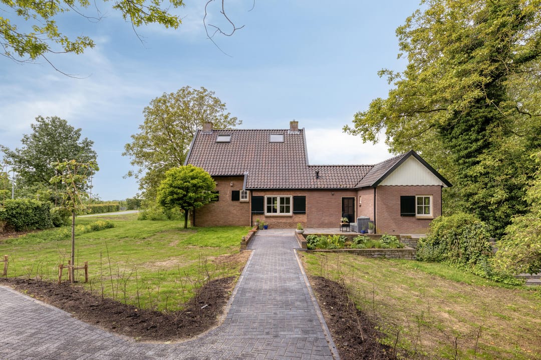 Photo 2 of Prinsenmaatweg 4