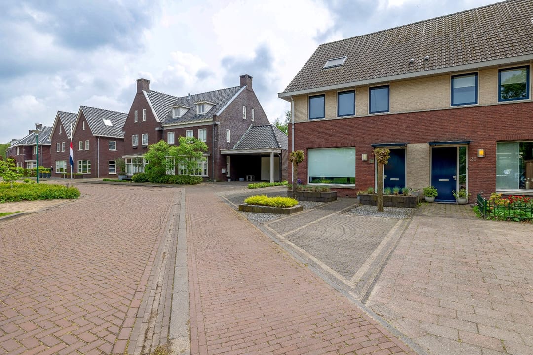 Foto 2 van Den Ekker 22