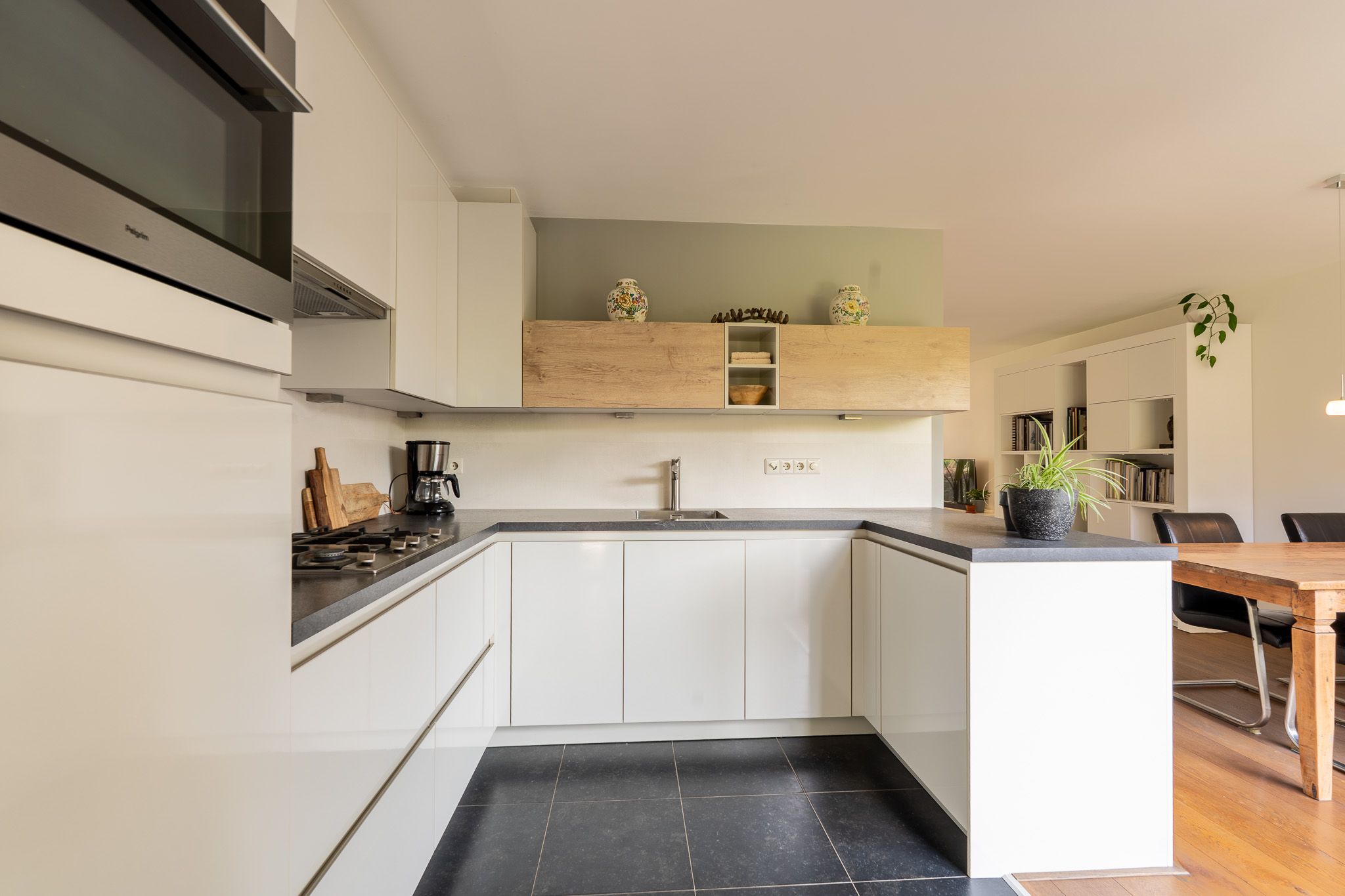 Photo 15 of Steenhouwerstraat 22
