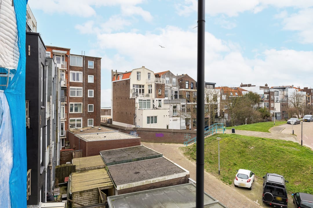 Photo 17 of Coosje Buskenstraat 45