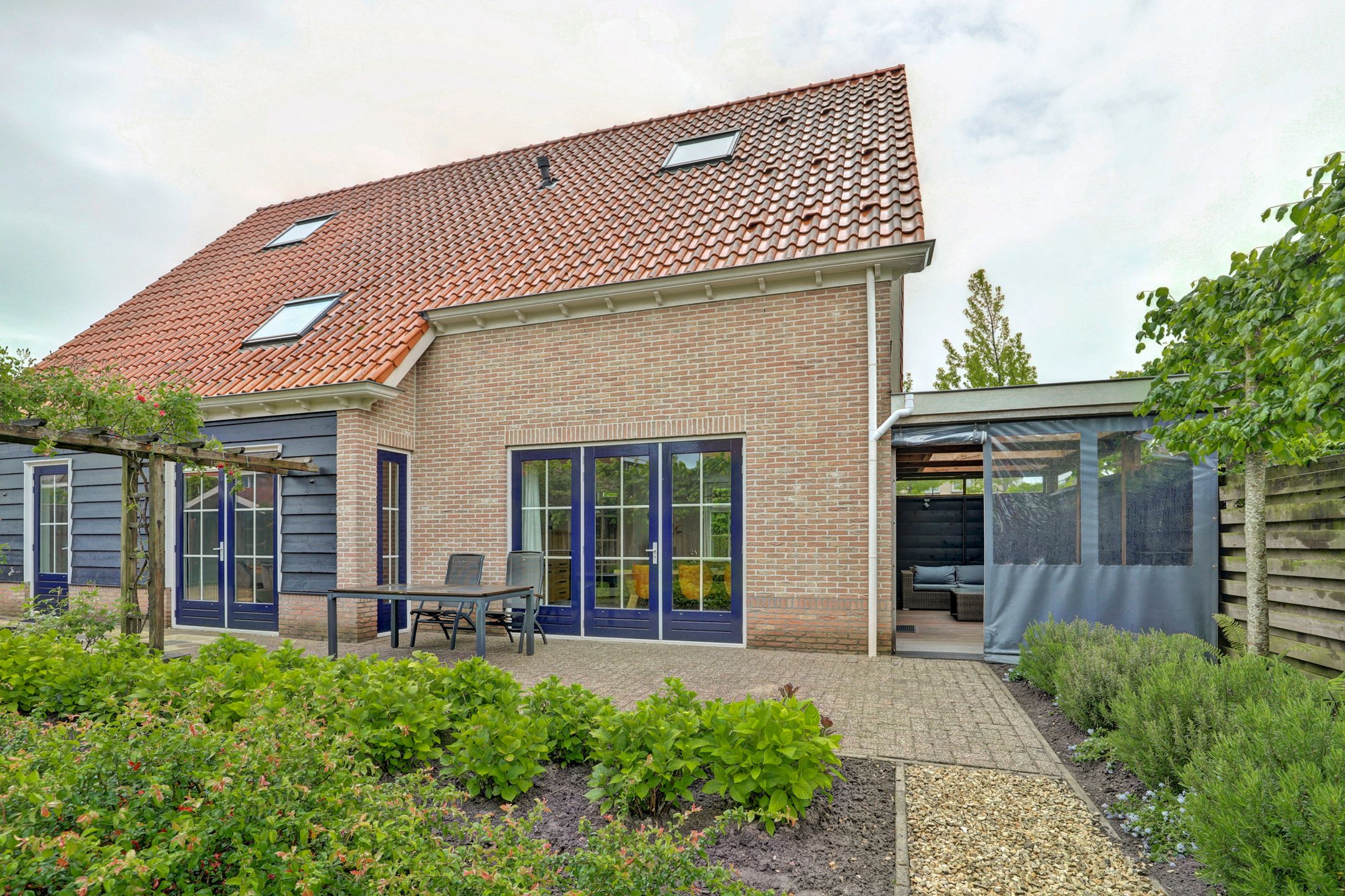 Photo 48 of Boterbloem 11