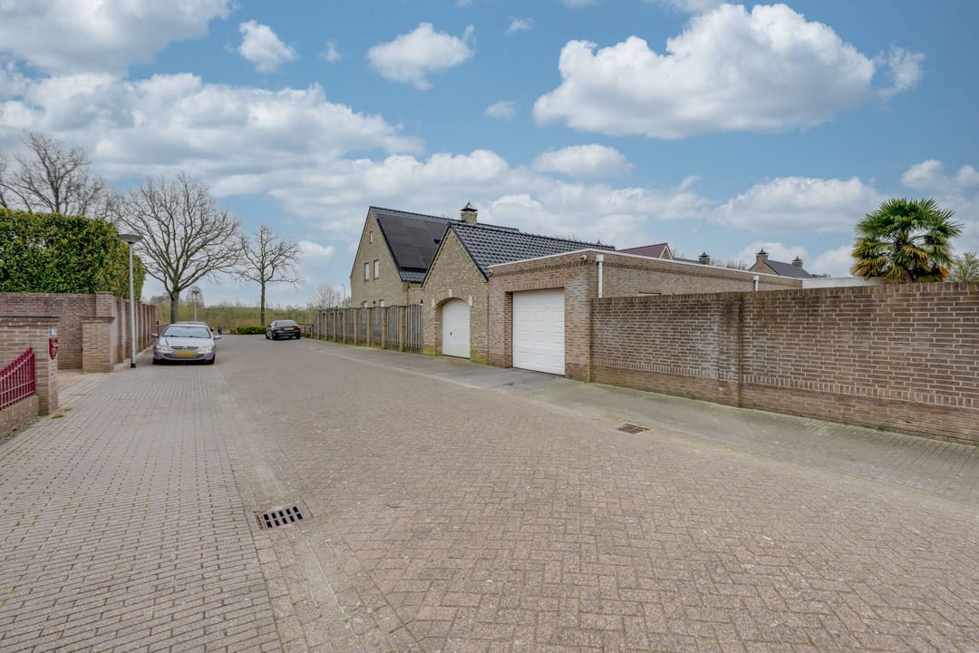 Photo 8 of Wijningsstraat 18