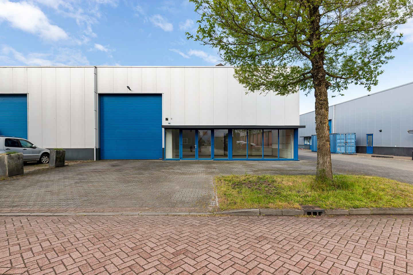 View photo 2 of Eigen Haard 40-A
