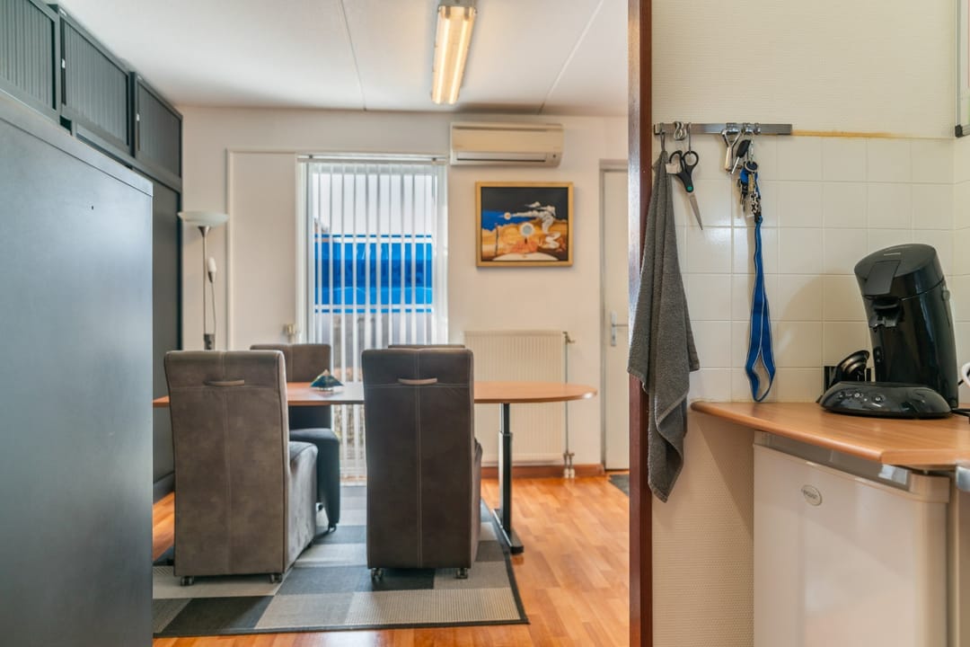 Photo 41 of Hebridenstraat 56