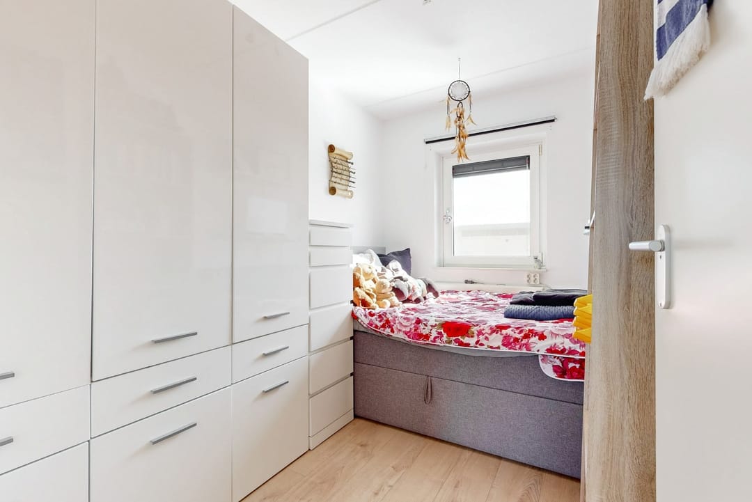 Photo 22 of Hebridenstraat 56