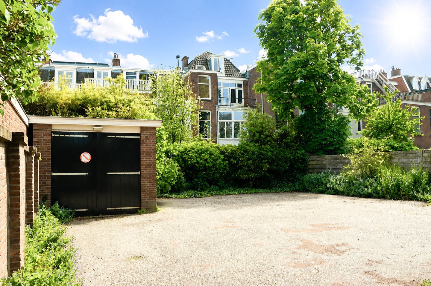 Bekijk foto 3 van Groot Hertoginnelaan 38