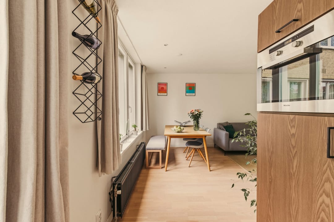 Photo 8 of Makassarstraat 52-1