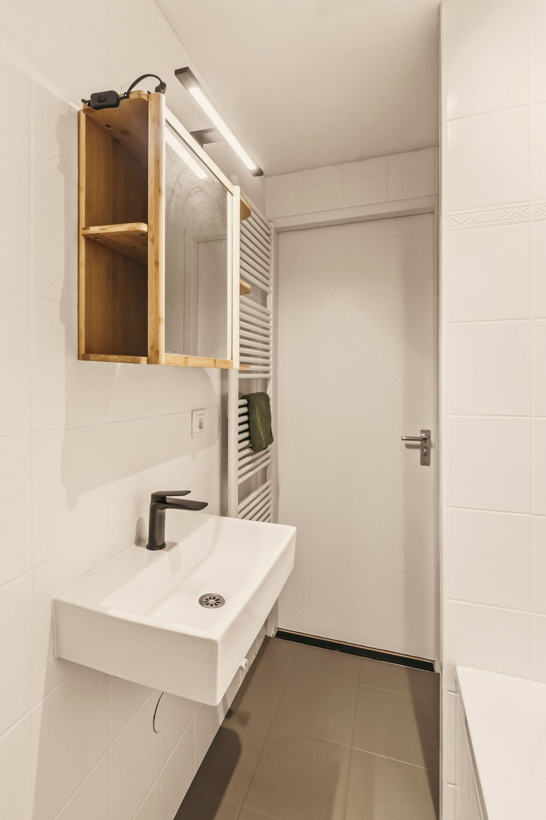 Photo 28 of Makassarstraat 52-1