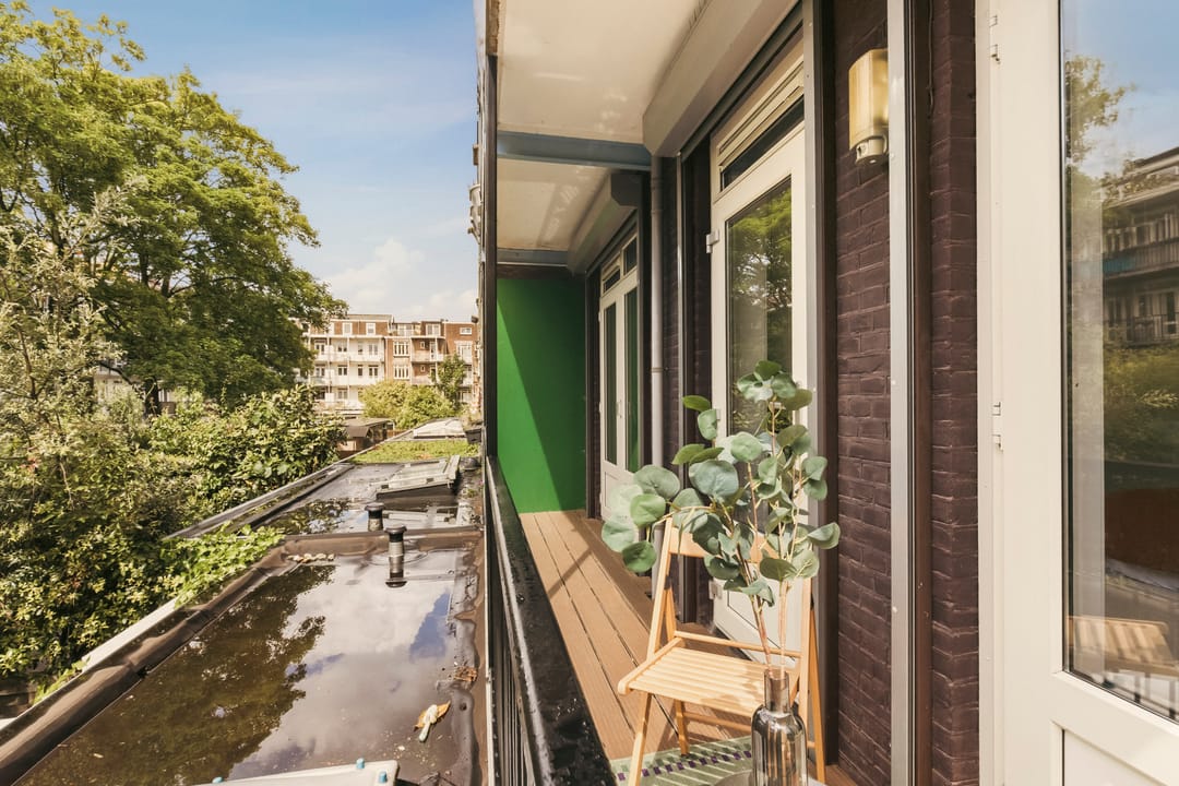 Photo 31 of Makassarstraat 52-1