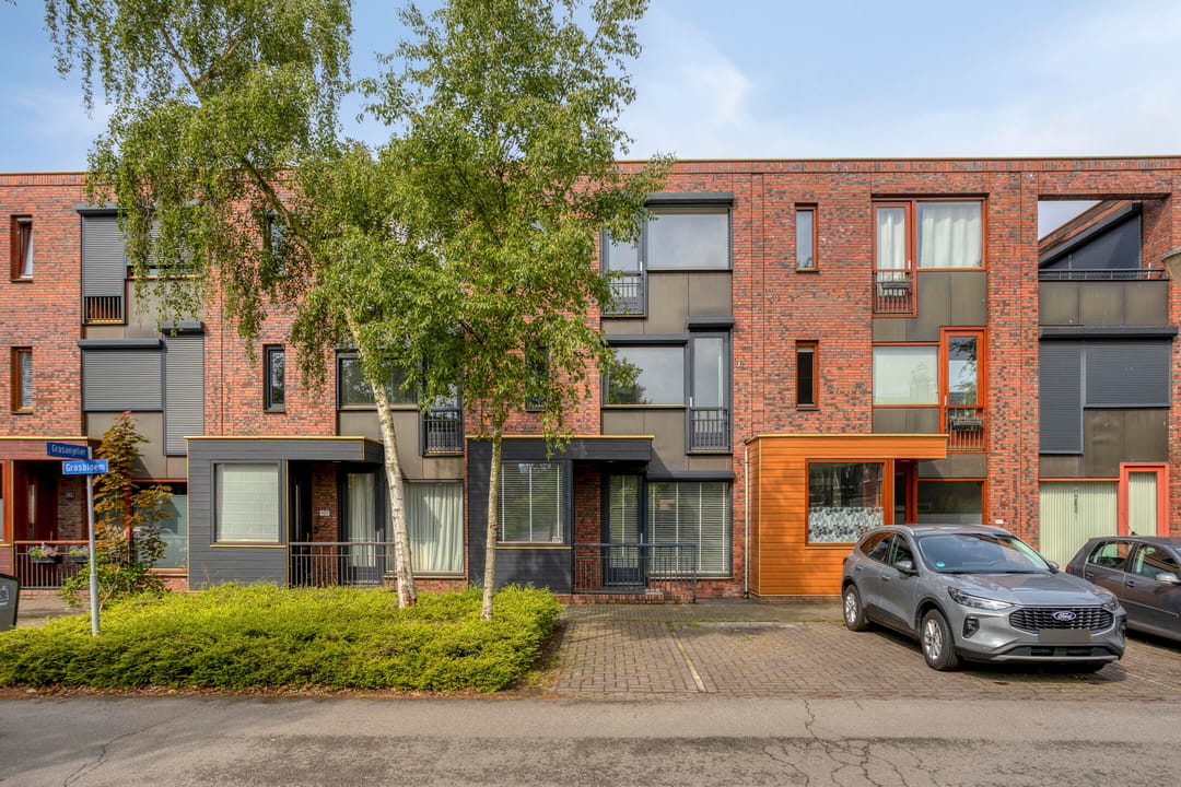 Photo 1 of Grasbloem 109