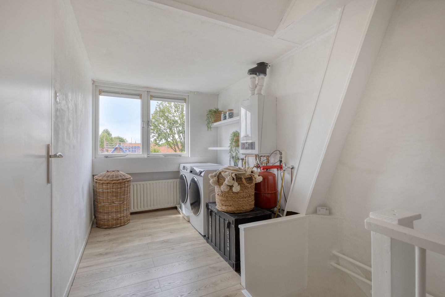 Photo 35 of Prins Bernhardlaan 46