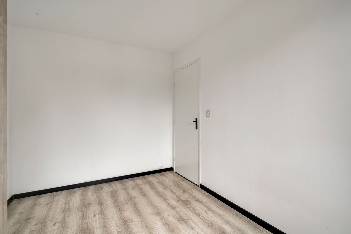 Foto 44 van Fleursstraat 16