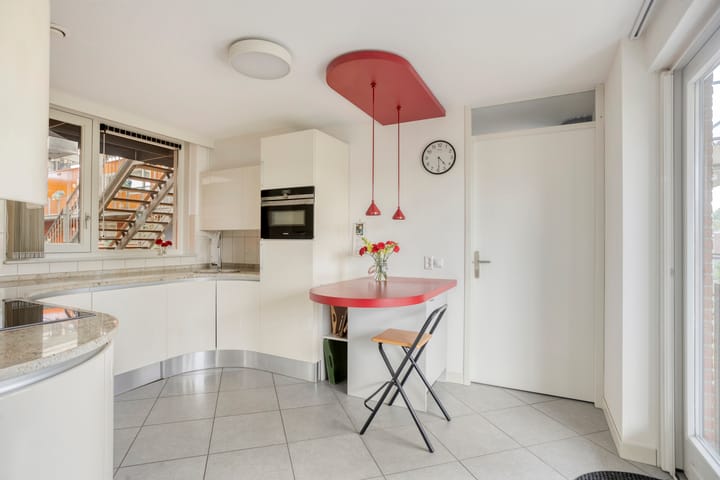 Foto 4 van van Duivenvoordestraat 26
