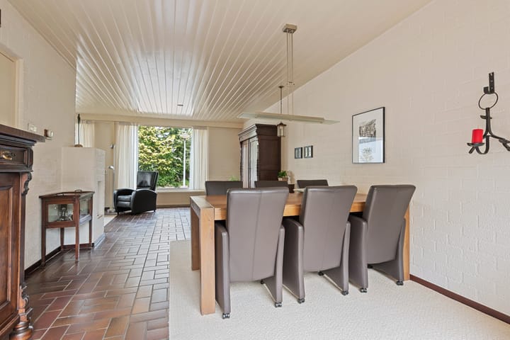 Tussenwoning te koop: Arieslaan 5, Eindhoven