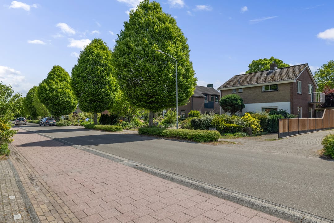 Photo 46 of Eserstraat 4