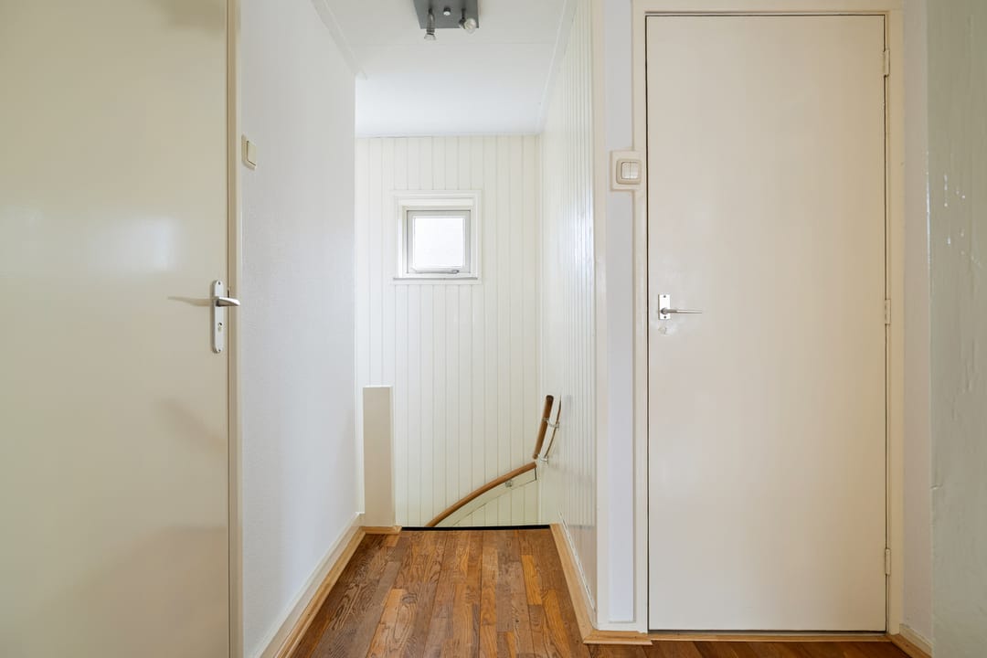 Photo 22 of Eserstraat 4