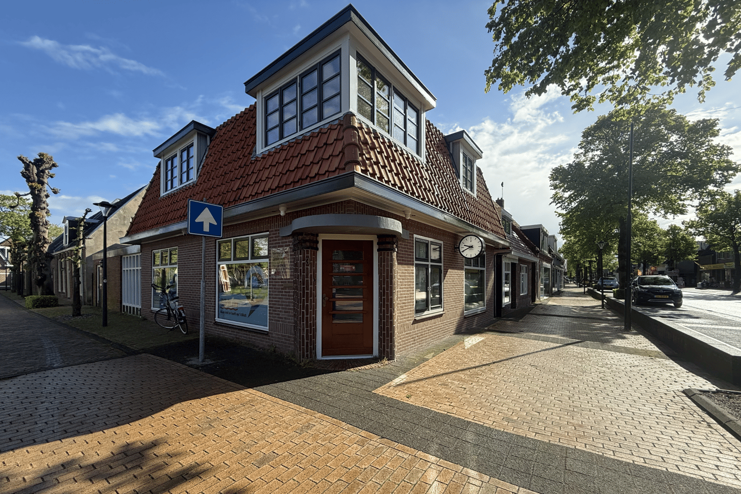 Bekijk foto 1 van van Harenstraat 3