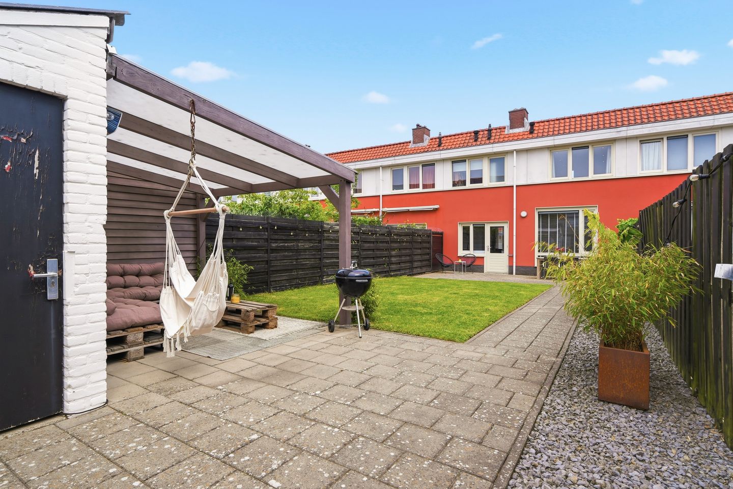 Photo 25 of Willem-Alexanderstraat 38
