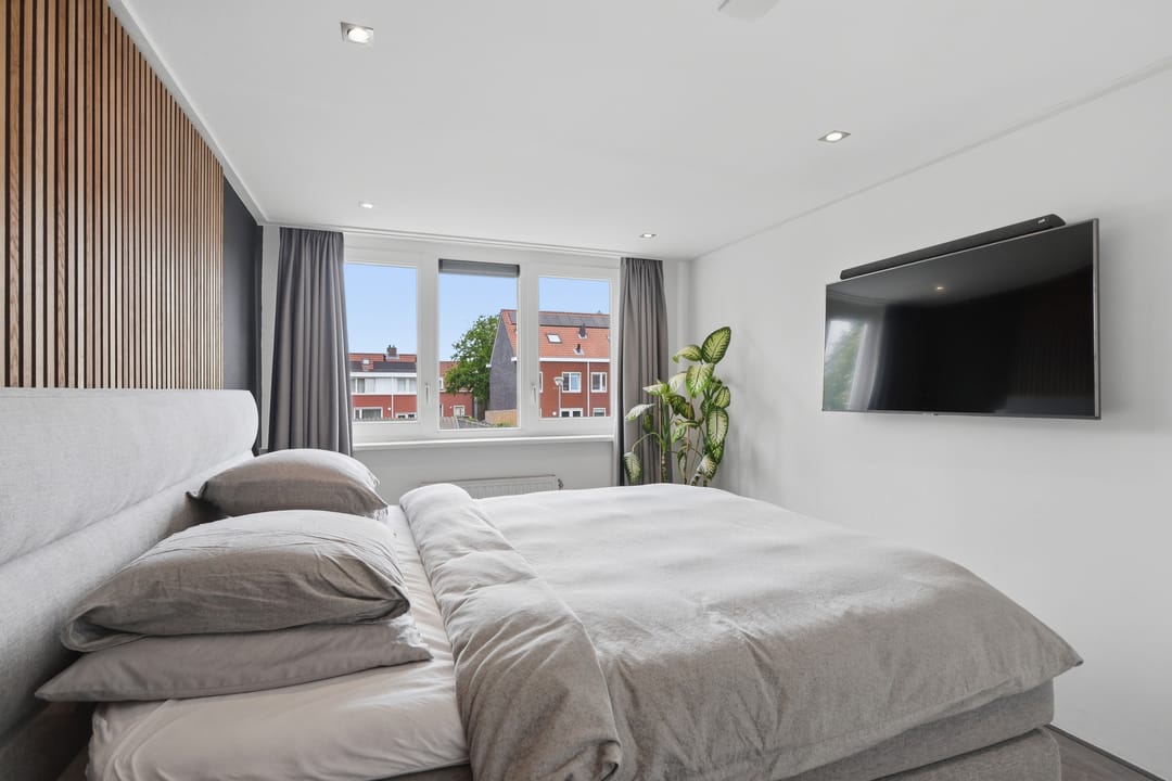 Photo 16 of Willem-Alexanderstraat 38