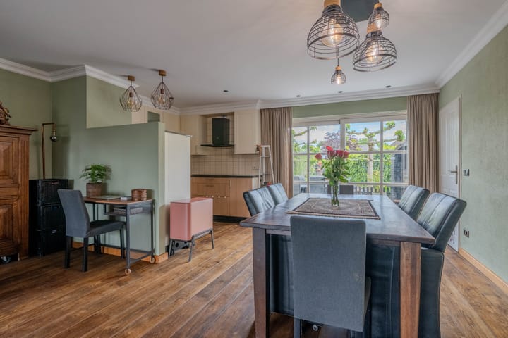 Twee-onder-één-kap te koop: Pastoor de Botstraat 15, Merselo