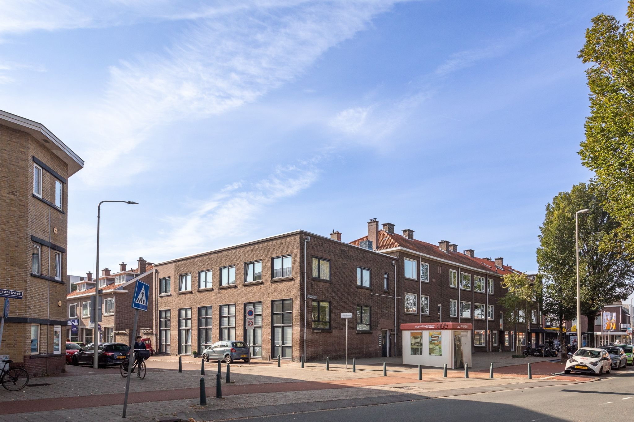 Photo 18 of Arnold Spoelplein 81-D