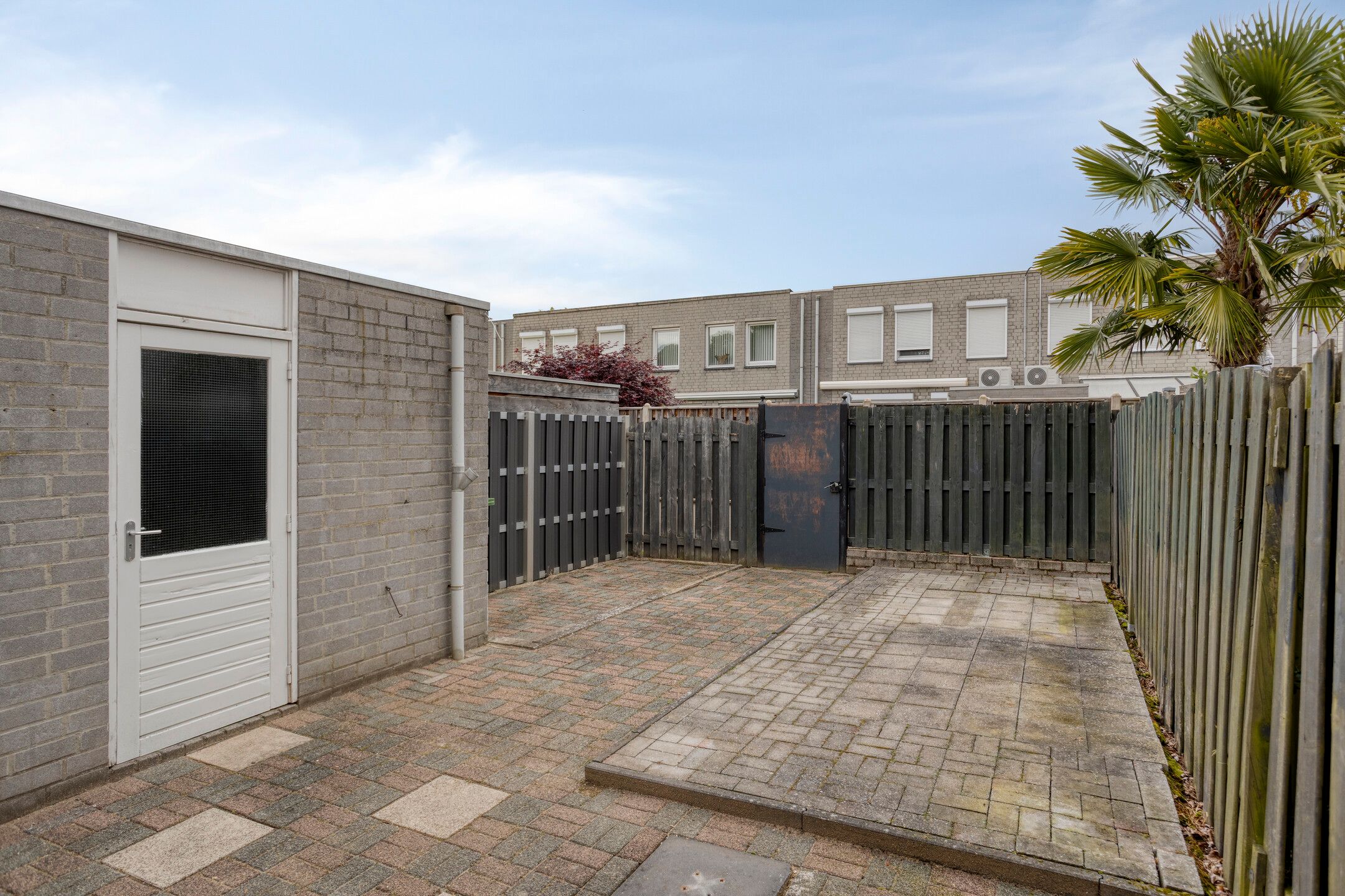 Renovated terraced family home with 3 bedrooms near Maastricht centre — 30