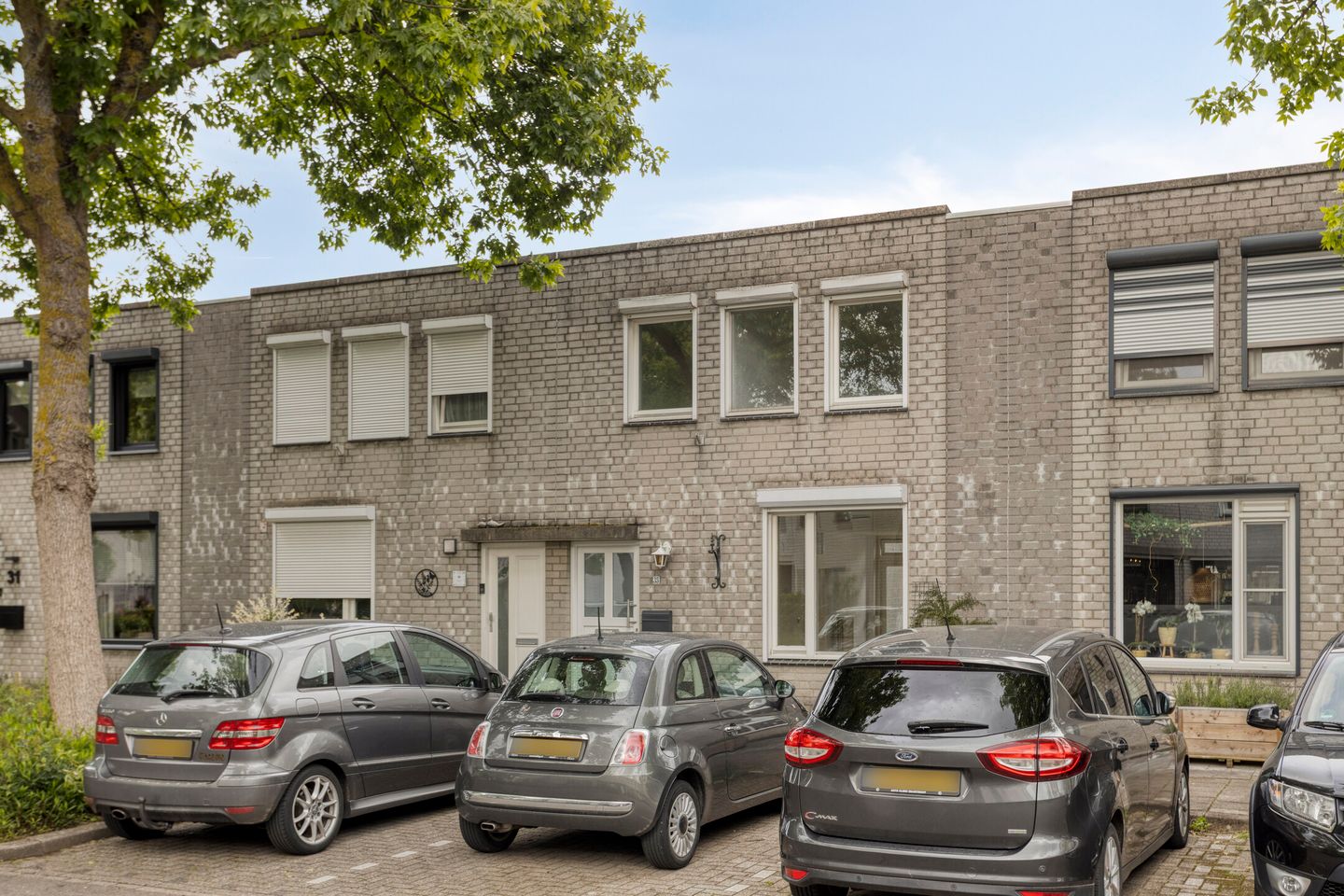 Renovated terraced family home with 3 bedrooms near Maastricht centre — 35