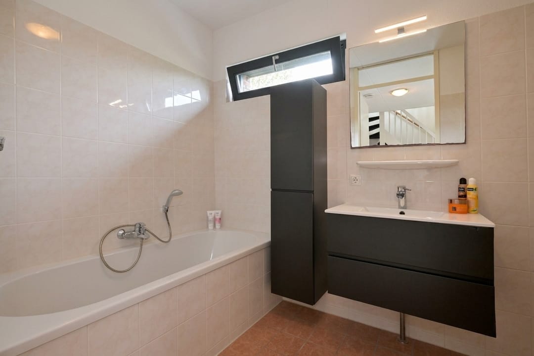 Photo 17 of Alex Roosdorpstraat 1