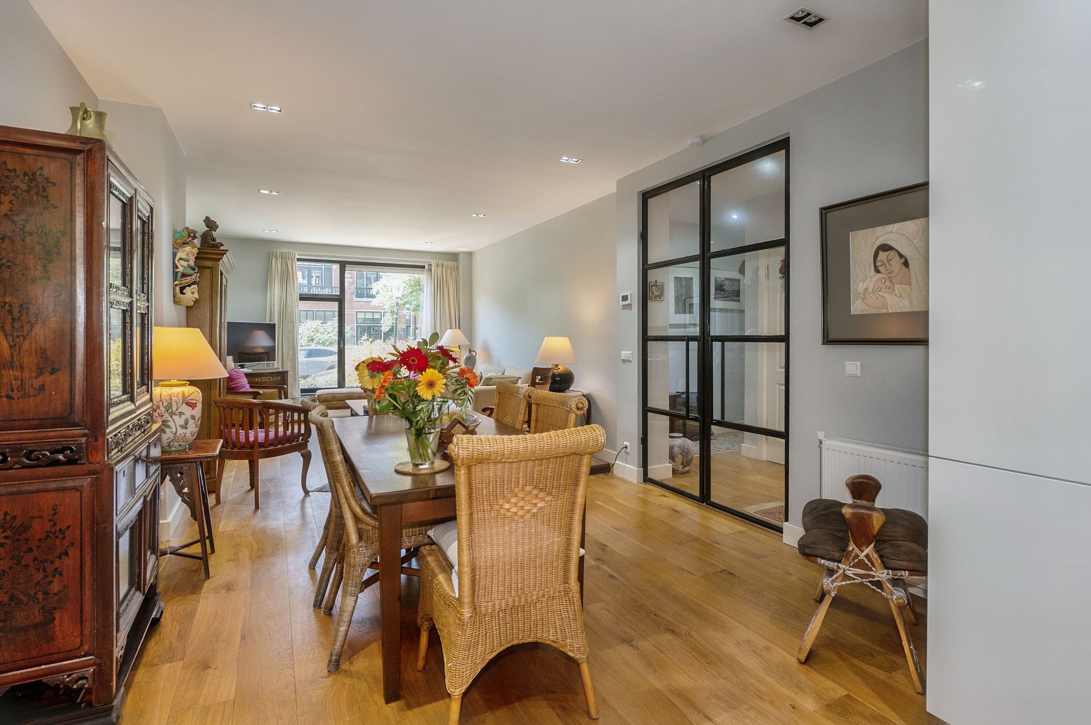 Photo 15 of Emmastraat 86