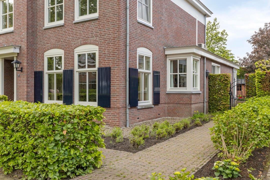 Photo 16 of Schutsboom 71-A