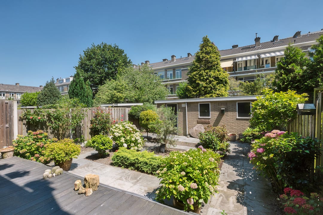 Photo 2 of Emmastraat 86