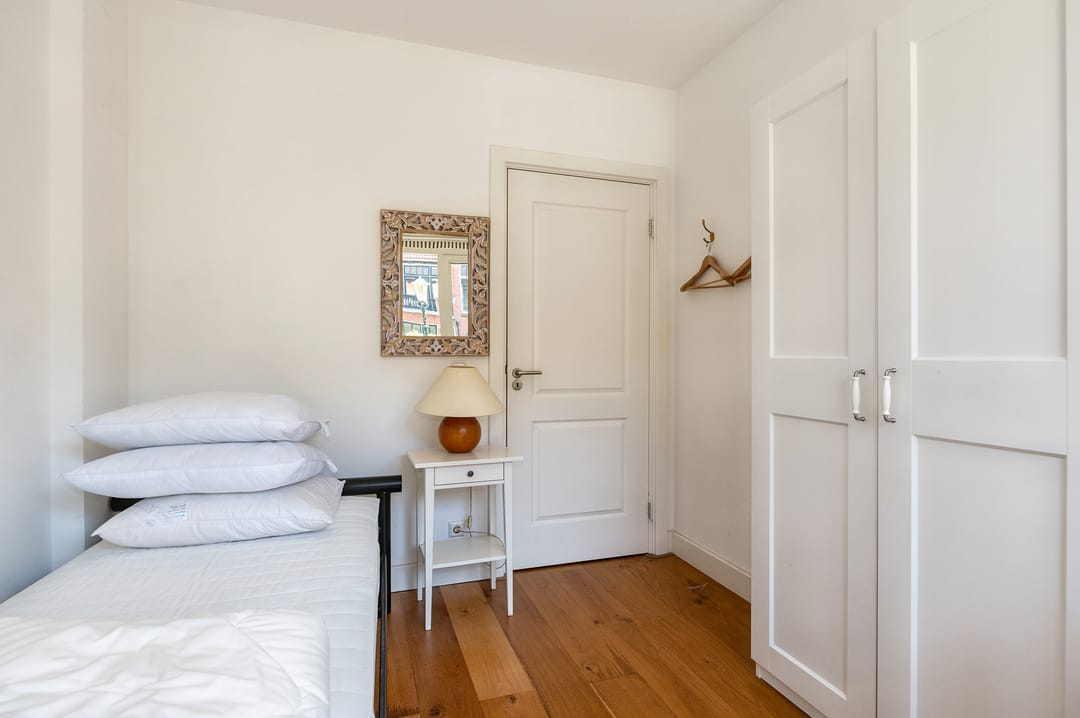 Photo 37 of Emmastraat 86