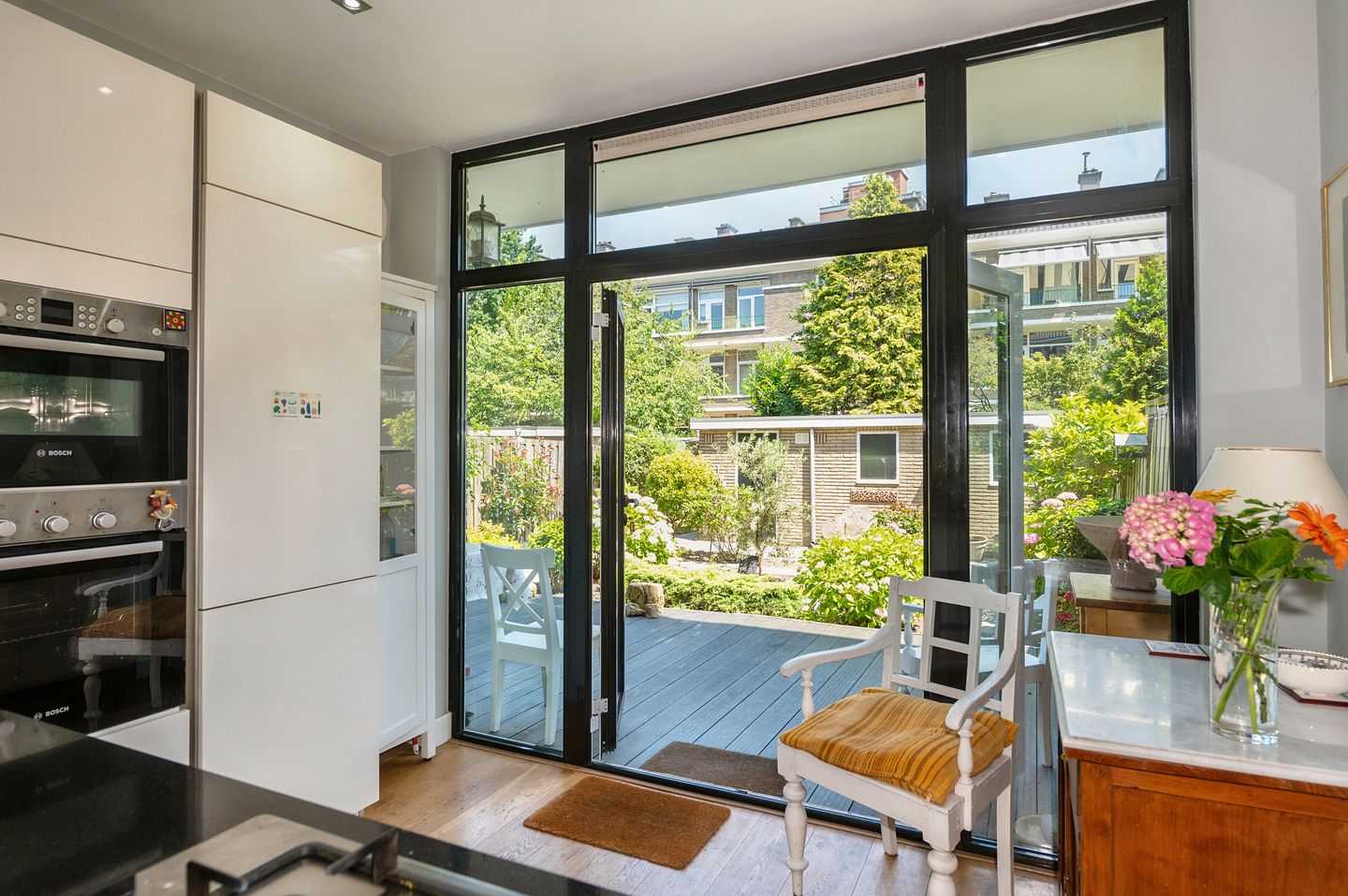 Photo 20 of Emmastraat 86