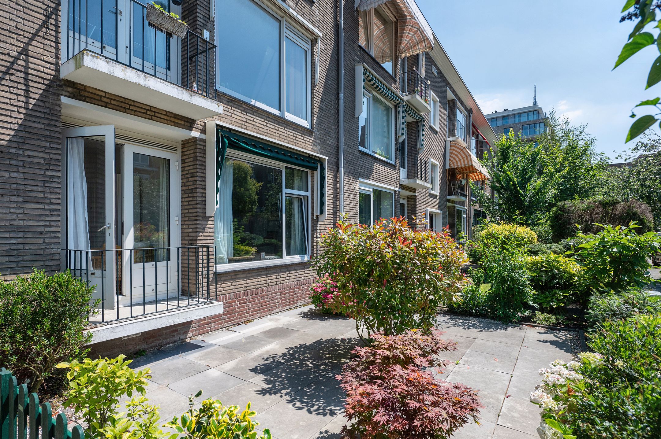 Photo 39 of Emmastraat 86