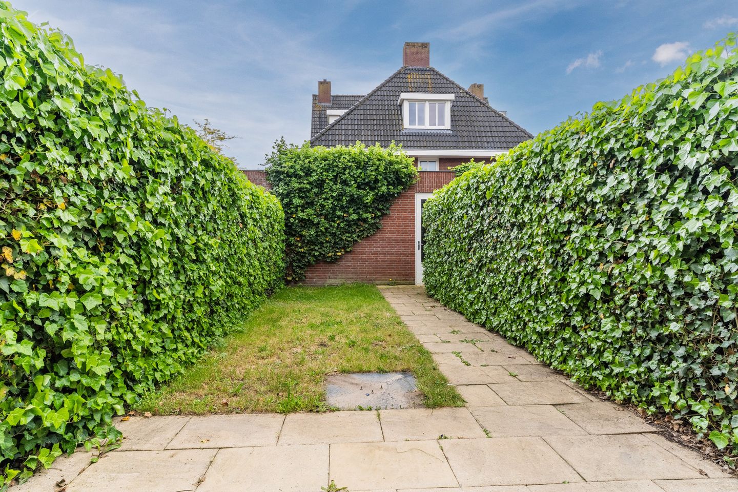 Photo 19 of Nieuwkuijksestraat 25-A