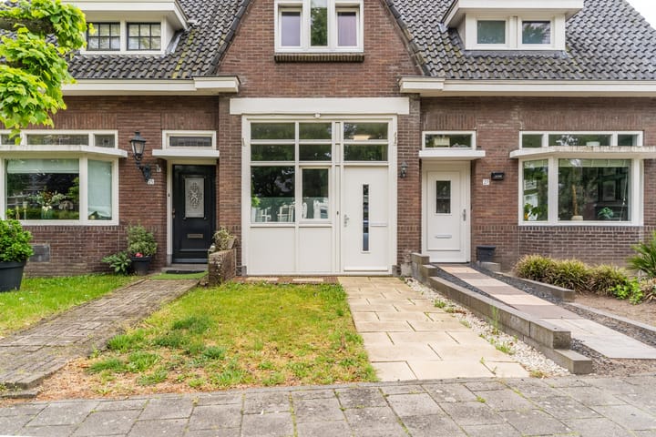 Photo 3 of Nieuwkuijksestraat 25-A