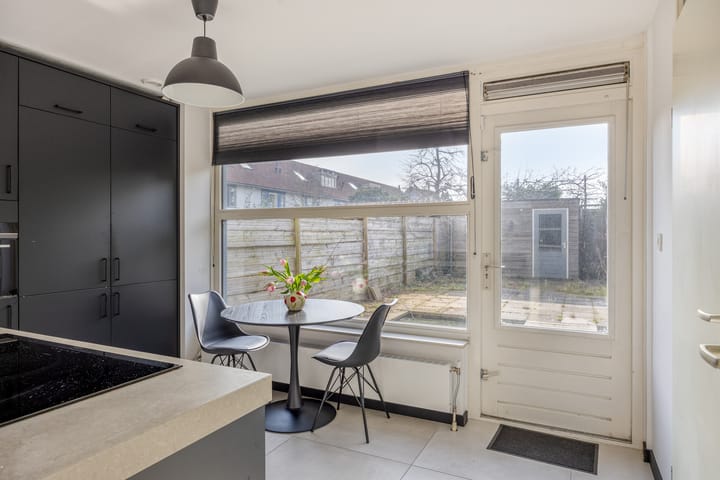 Tussenwoning te koop: Kattenbroekerpoort 4, Amersfoort